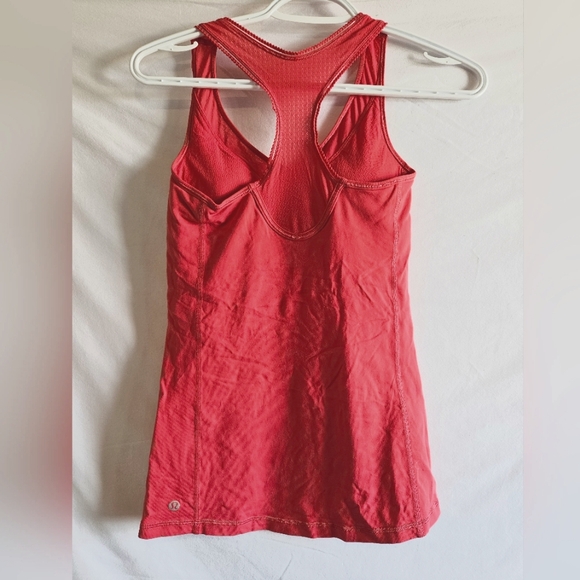 Lululemon Tank - Picture 2 of 6
